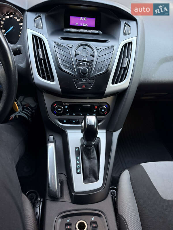 Седан Ford Focus 2011 в Дніпрі