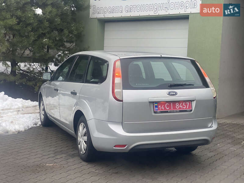 Универсал Ford Focus 2008 в Мостиске