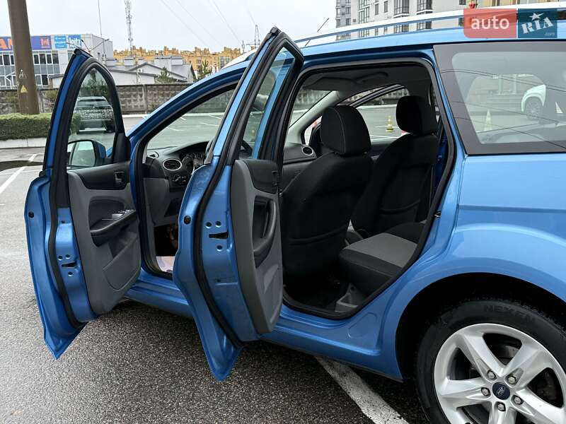 Універсал Ford Focus 2010 в Києві