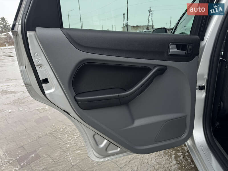 Универсал Ford Focus 2008 в Владимире