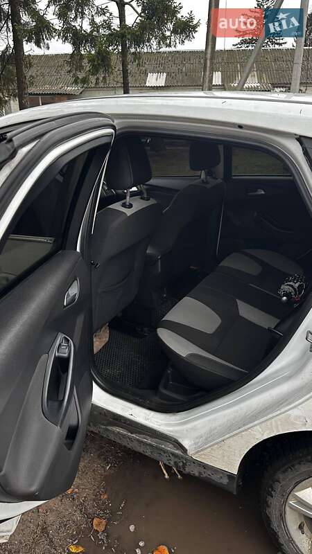 Хетчбек Ford Focus 2013 в Харкові фото 8 Хетчбек Ford Focus 2013 в Харкові