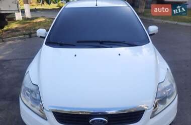 Хэтчбек Ford Focus 2010 в Запорожье