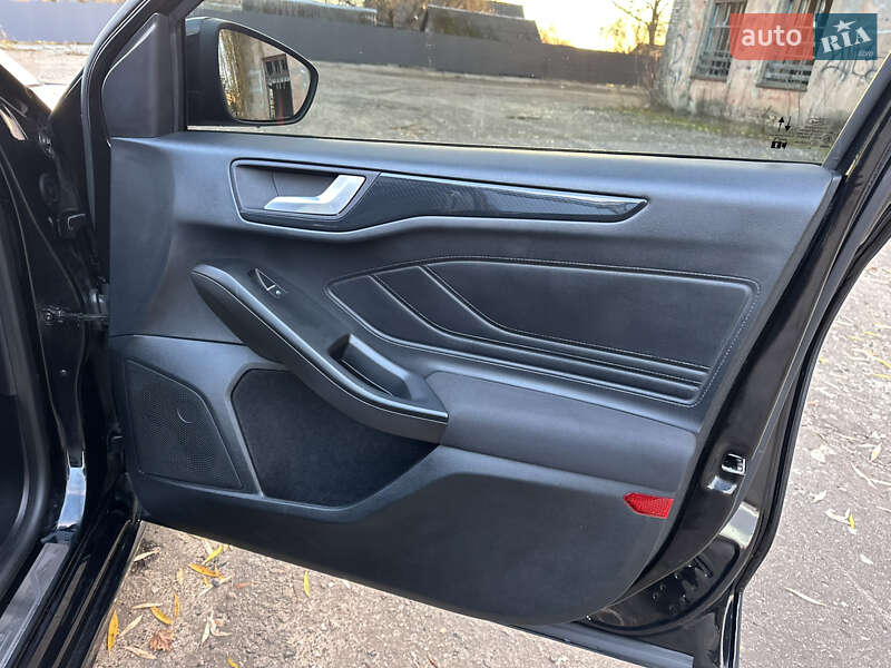 Универсал Ford Focus 2020 в Луцке фото 20 Универсал Ford Focus 2020 в Луцке