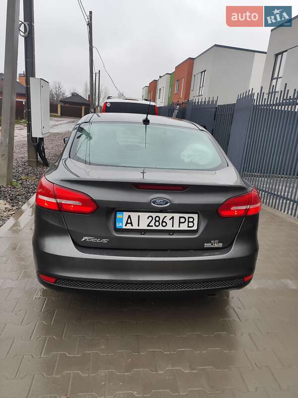 Седан Ford Focus 2017 в Киеве