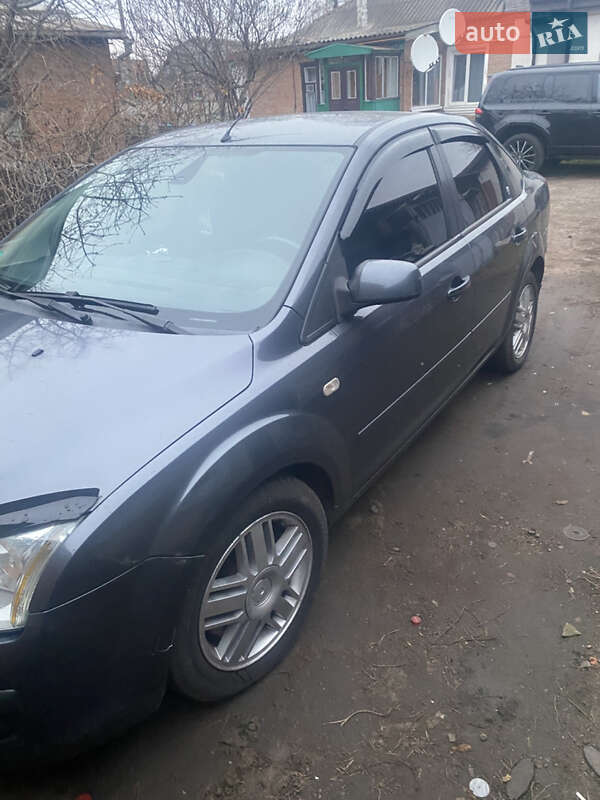 Седан Ford Focus 2005 в Карловке фото 4 Седан Ford Focus 2005 в Карловке