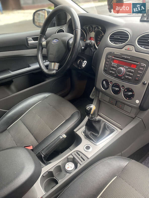 Универсал Ford Focus 2010 в Чернигове