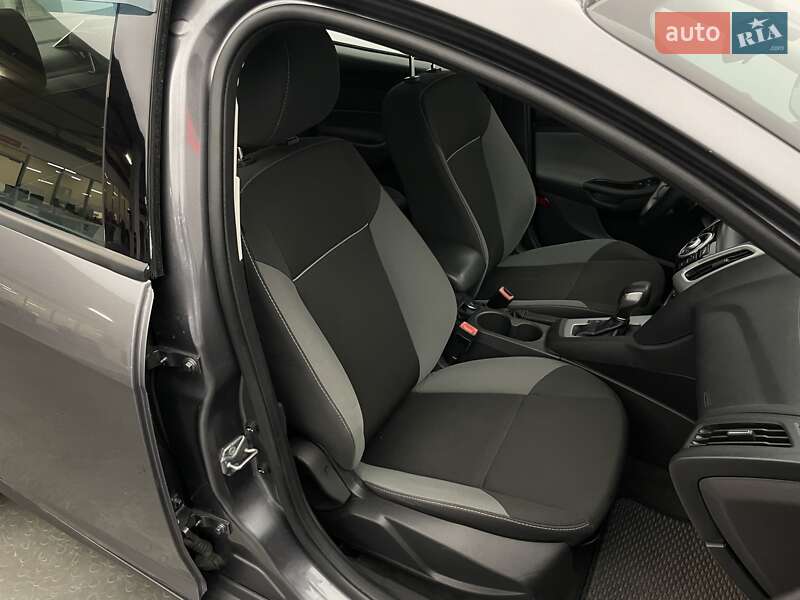 Седан Ford Focus 2013 в Києві