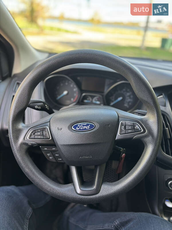 Седан Ford Focus 2015 в Миколаєві