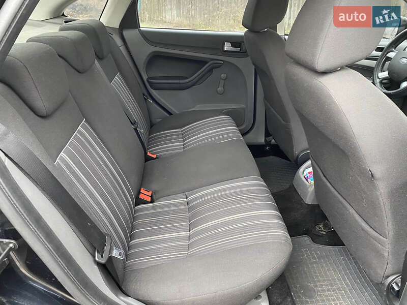 Седан Ford Focus 2008 в Шостці