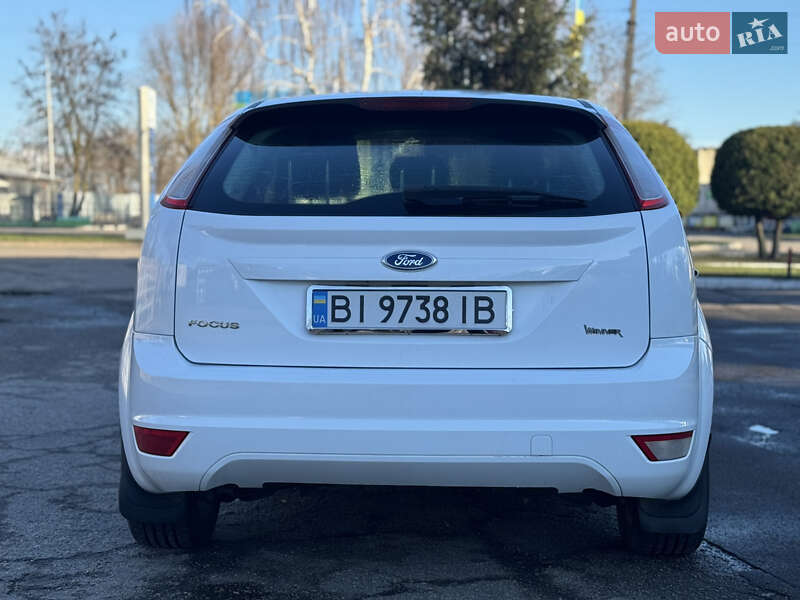 Хетчбек Ford Focus 2011 в Лубнах фото 9 Хетчбек Ford Focus 2011 в Лубнах