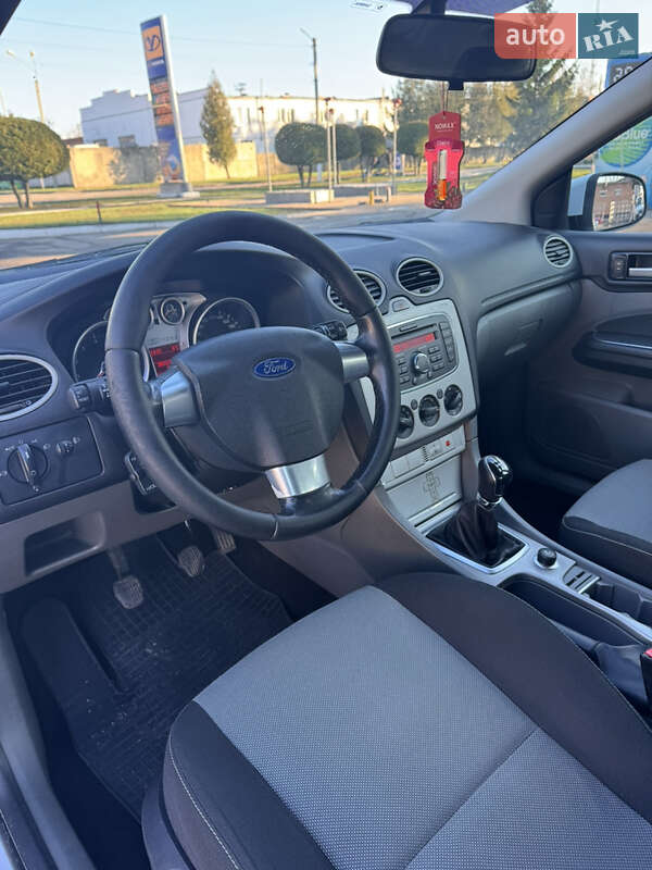 Хетчбек Ford Focus 2011 в Лубнах фото 14 Хетчбек Ford Focus 2011 в Лубнах