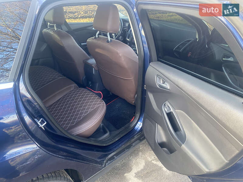 Універсал Ford Focus 2011 в Зорі