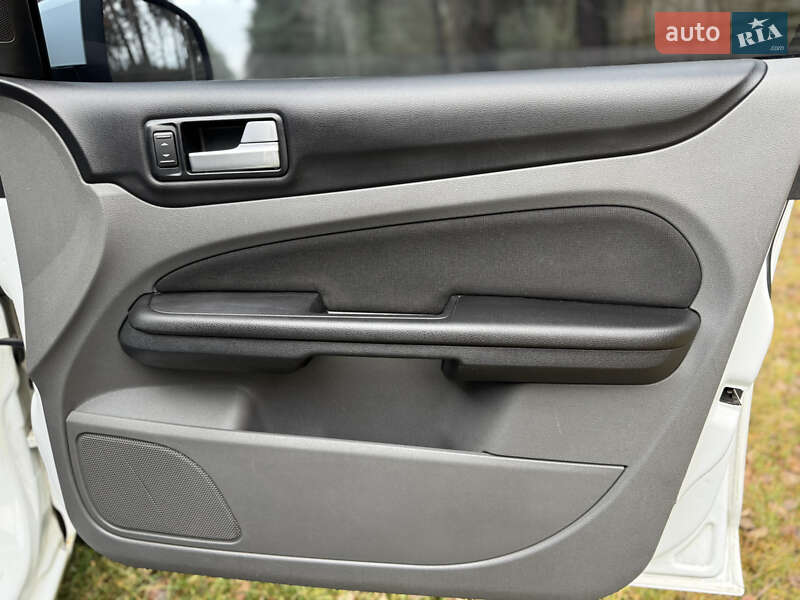 Універсал Ford Focus 2010 в Ободівці фото 16 Універсал Ford Focus 2010 в Ободівці