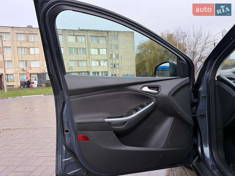 Универсал Ford Focus 2011 в Луцке