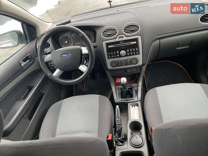 Універсал Ford Focus 2006 в Дублянах