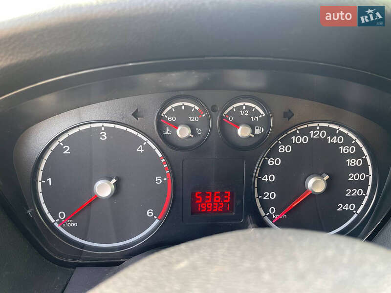 Універсал Ford Focus 2010 в Івано-Франківську