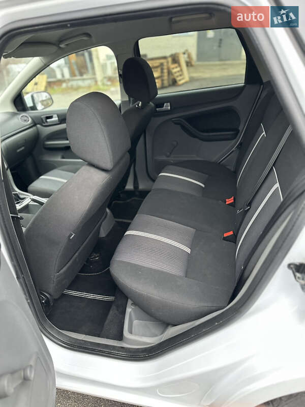 Универсал Ford Focus 2010 в Ровно