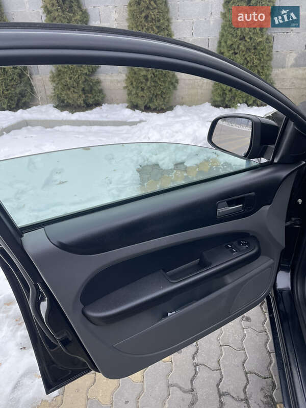 Универсал Ford Focus 2009 в Ужгороде