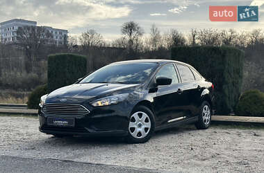 Седан Ford Focus 2016 в Дніпрі
