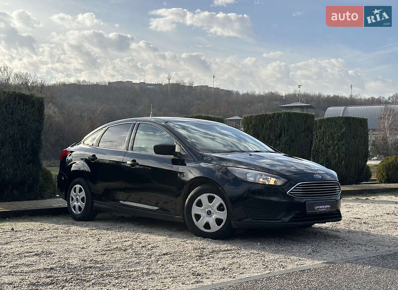 Седан Ford Focus 2016 в Дніпрі
