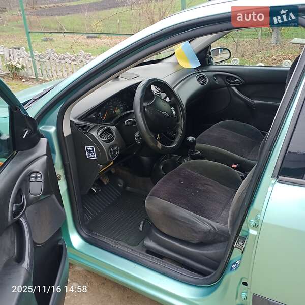 Хетчбек Ford Focus 1998 в Ананьїві
