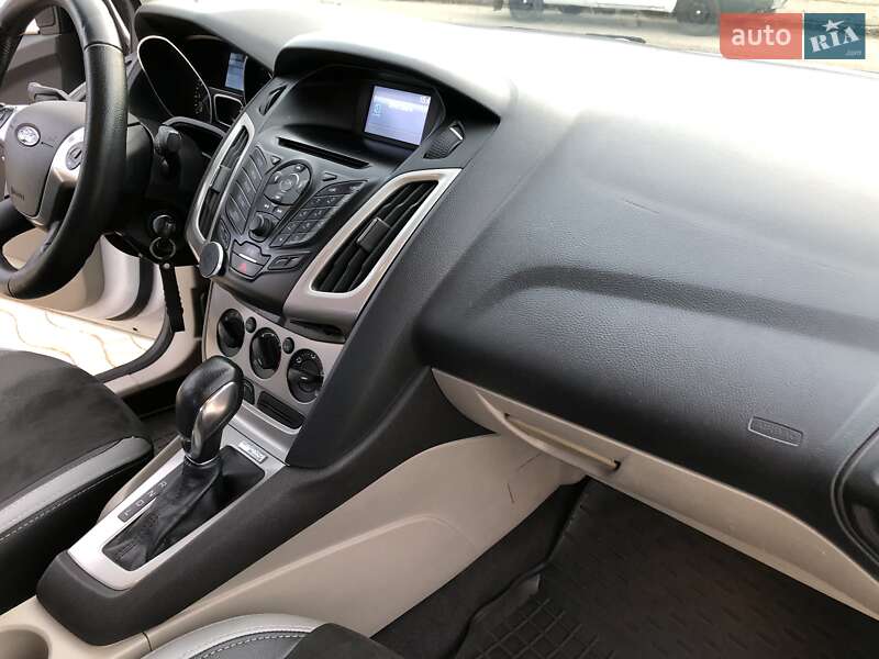 Седан Ford Focus 2014 в Николаеве