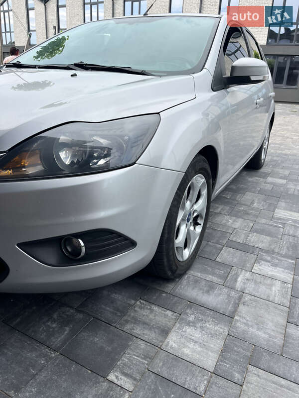 Хетчбек Ford Focus 2011 в Хмельницькому