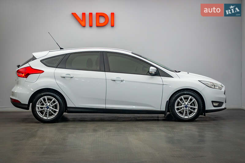 Хетчбек Ford Focus 2015 в Києві