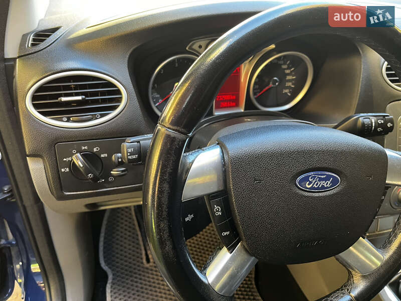 Универсал Ford Focus 2010 в Киеве фото 18 Универсал Ford Focus 2010 в Киеве