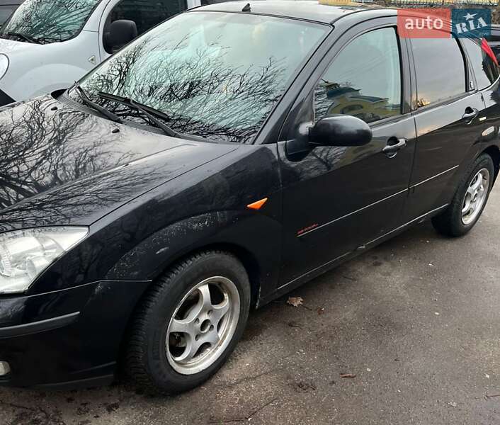 Хэтчбек Ford Focus 2002 в Киеве