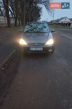 Хетчбек Ford Focus 2003 в Горохові