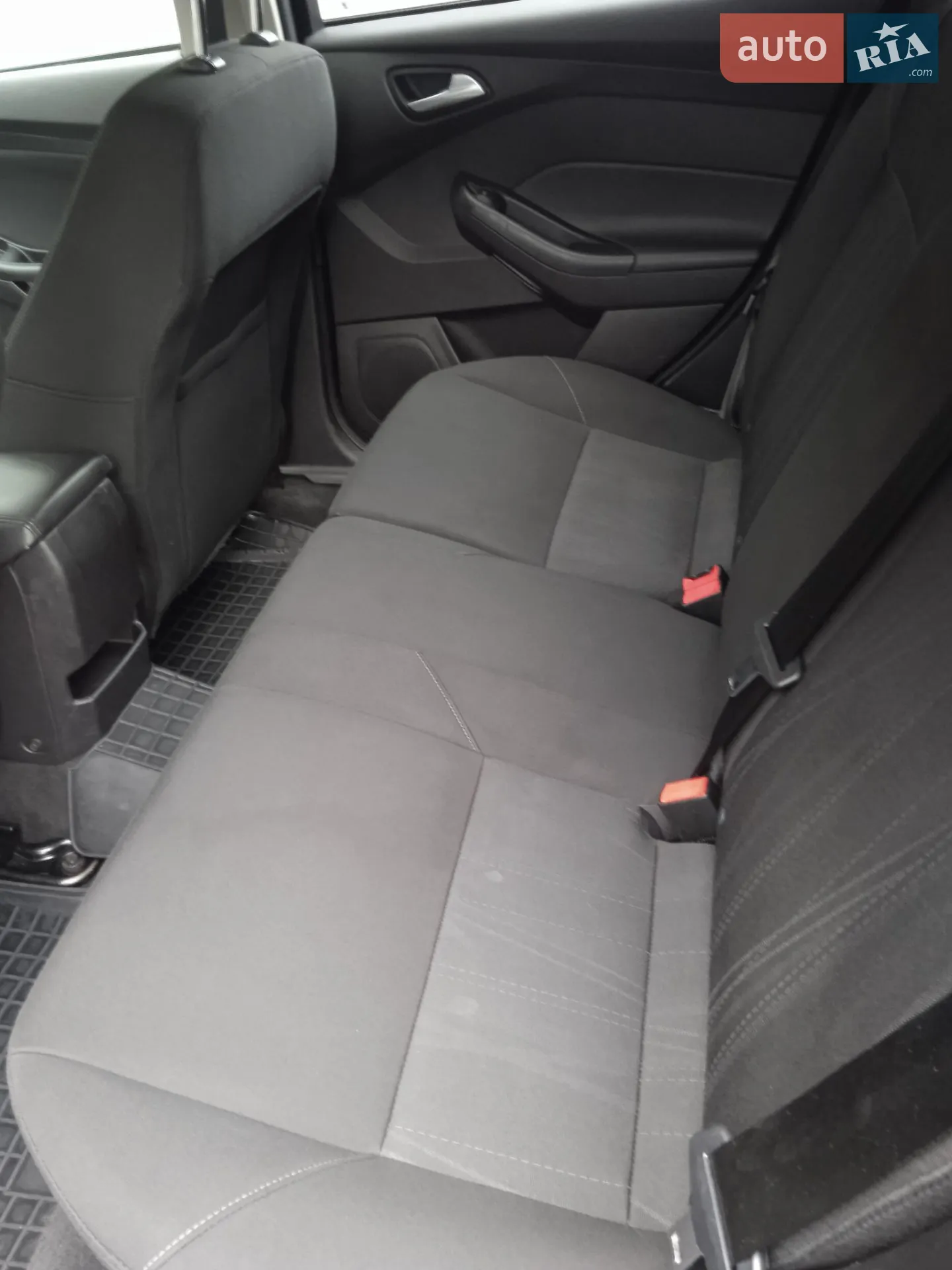 2015 Ford Focus - мініатюра 28