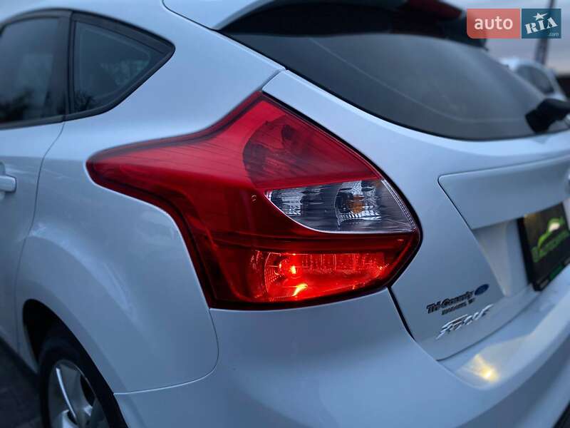 Хэтчбек Ford Focus 2013 в Киеве