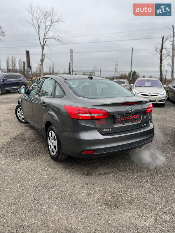 Седан Ford Focus 2015 в Белогородке