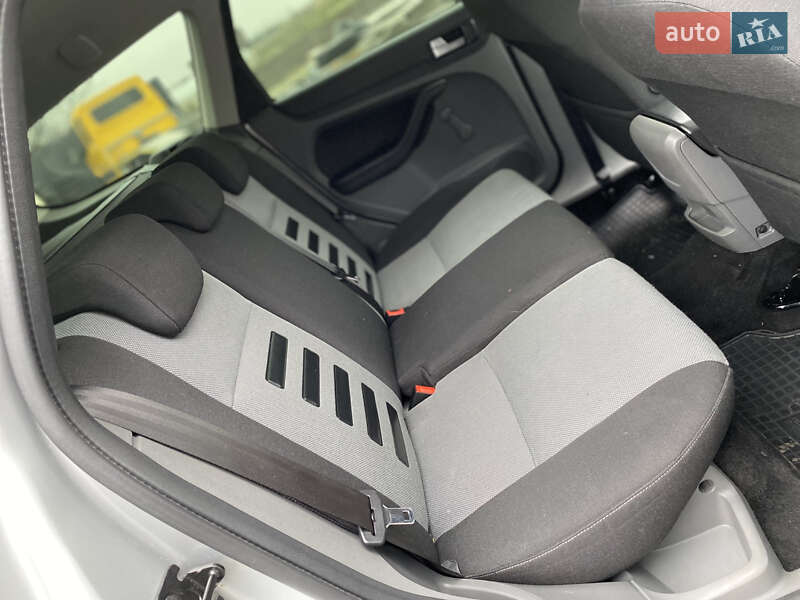 Универсал Ford Focus 2009 в Луцке