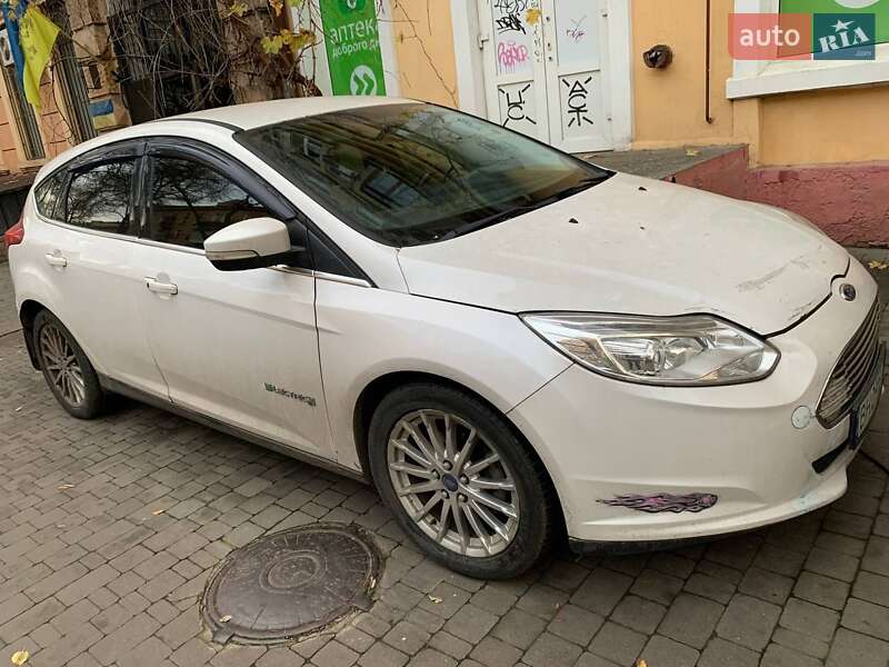 Хэтчбек Ford Focus 2013 в Одессе фото 3 Хэтчбек Ford Focus 2013 в Одессе