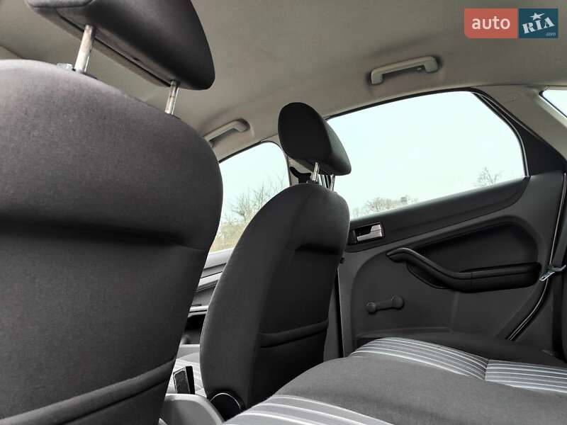 Хетчбек Ford Focus 2008 в Києві