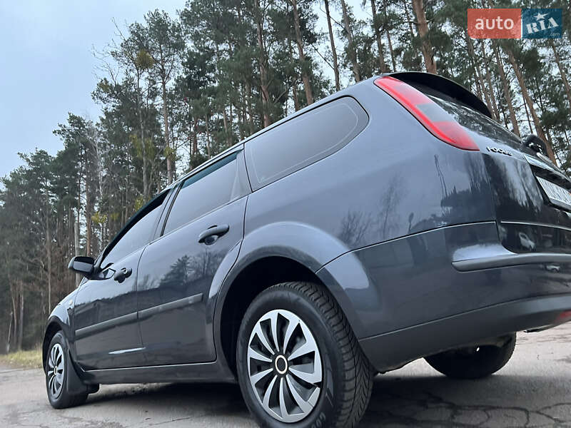 Універсал Ford Focus 2006 в Житомирі