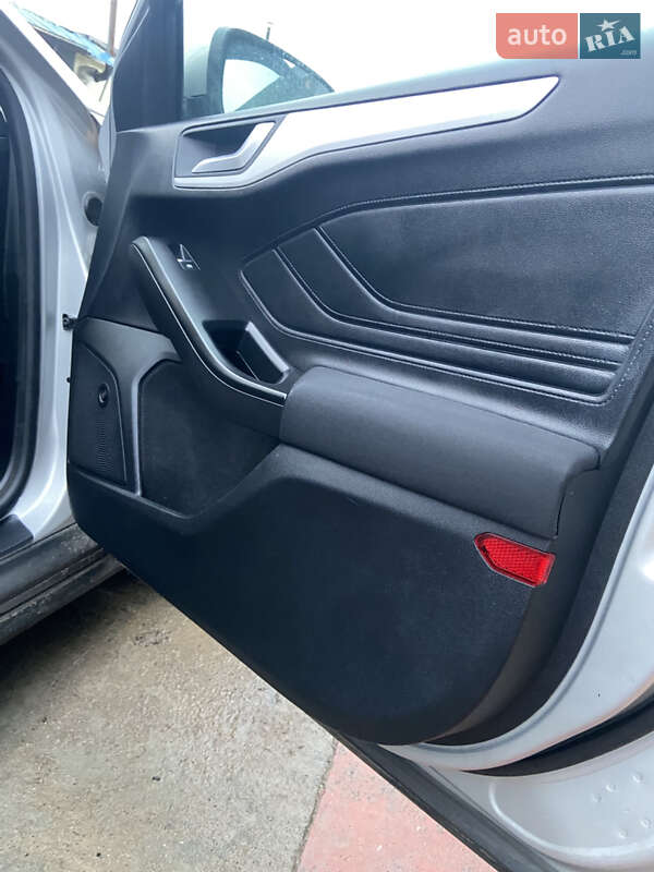 Универсал Ford Focus 2019 в Вышгороде