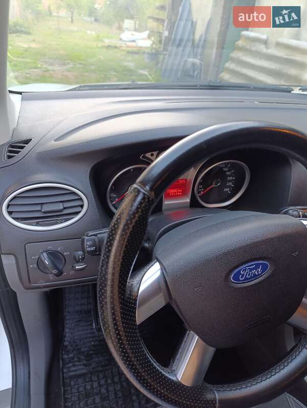 Універсал Ford Focus 2008 в Ужгороді фото 5 Універсал Ford Focus 2008 в Ужгороді