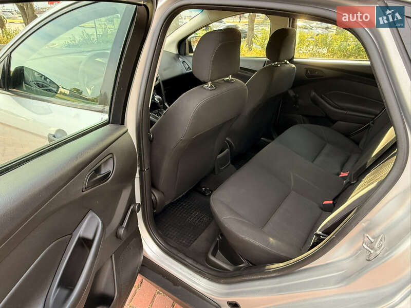 Седан Ford Focus 2016 в Харкові