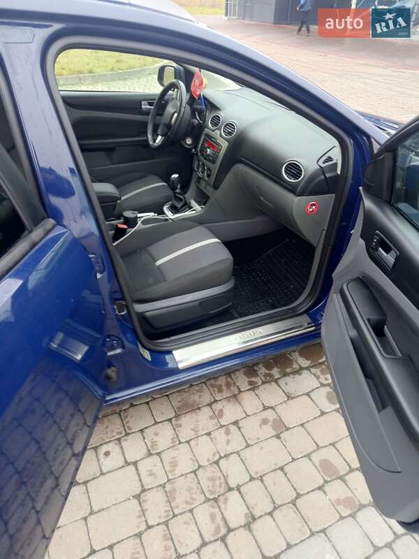 Универсал Ford Focus 2010 в Львове