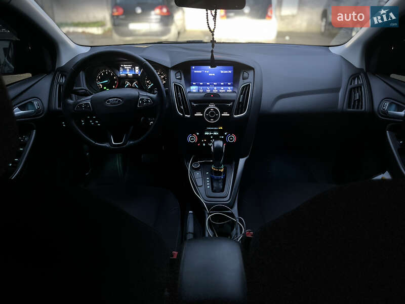 Седан Ford Focus 2017 в Одессе