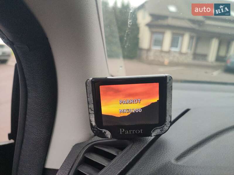 Кабриолет Ford Focus 2011 в Ровно