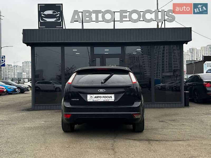 Хэтчбек Ford Focus 2010 в Киеве фото 8 Хэтчбек Ford Focus 2010 в Киеве