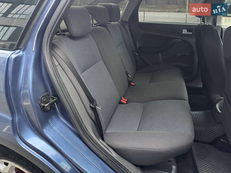Седан Ford Focus 2006 в Хмельницком фото 30 Седан Ford Focus 2006 в Хмельницком