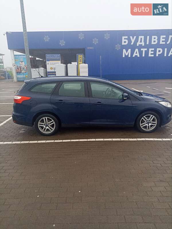 Универсал Ford Focus 2013 в Нововолынске