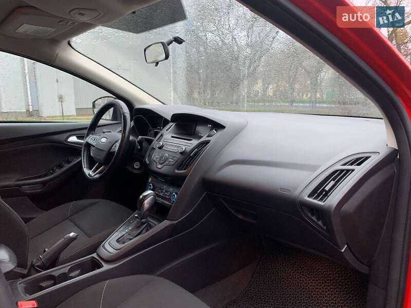 Седан Ford Focus 2015 в Николаеве