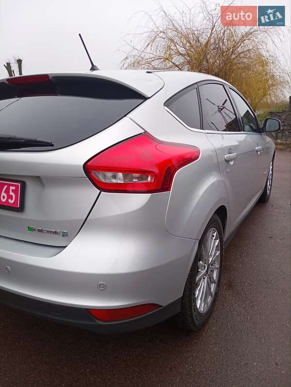 Хетчбек Ford Focus 2018 в Житомирі фото 7 Хетчбек Ford Focus 2018 в Житомирі