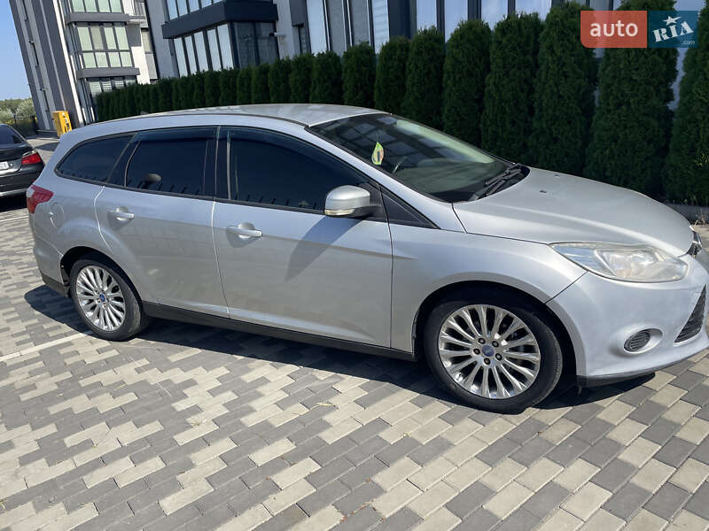 Универсал Ford Focus 2011 в Луцке